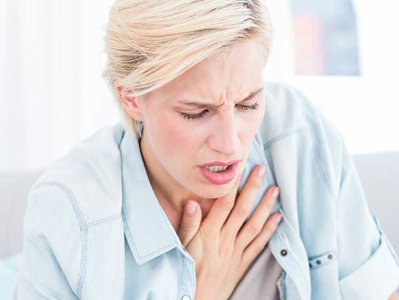 Дишането с гръдна остеохондроза причинява болка и усещане за свиване